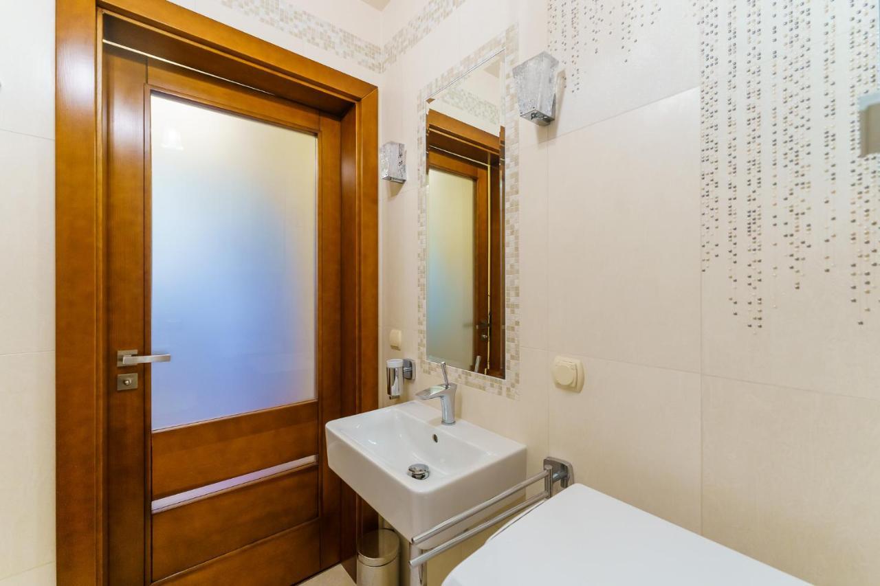 Seaside Apartment With Parking & Ac - 150 M To The Beach By Noclegi Renters Miedzyzdroje Εξωτερικό φωτογραφία