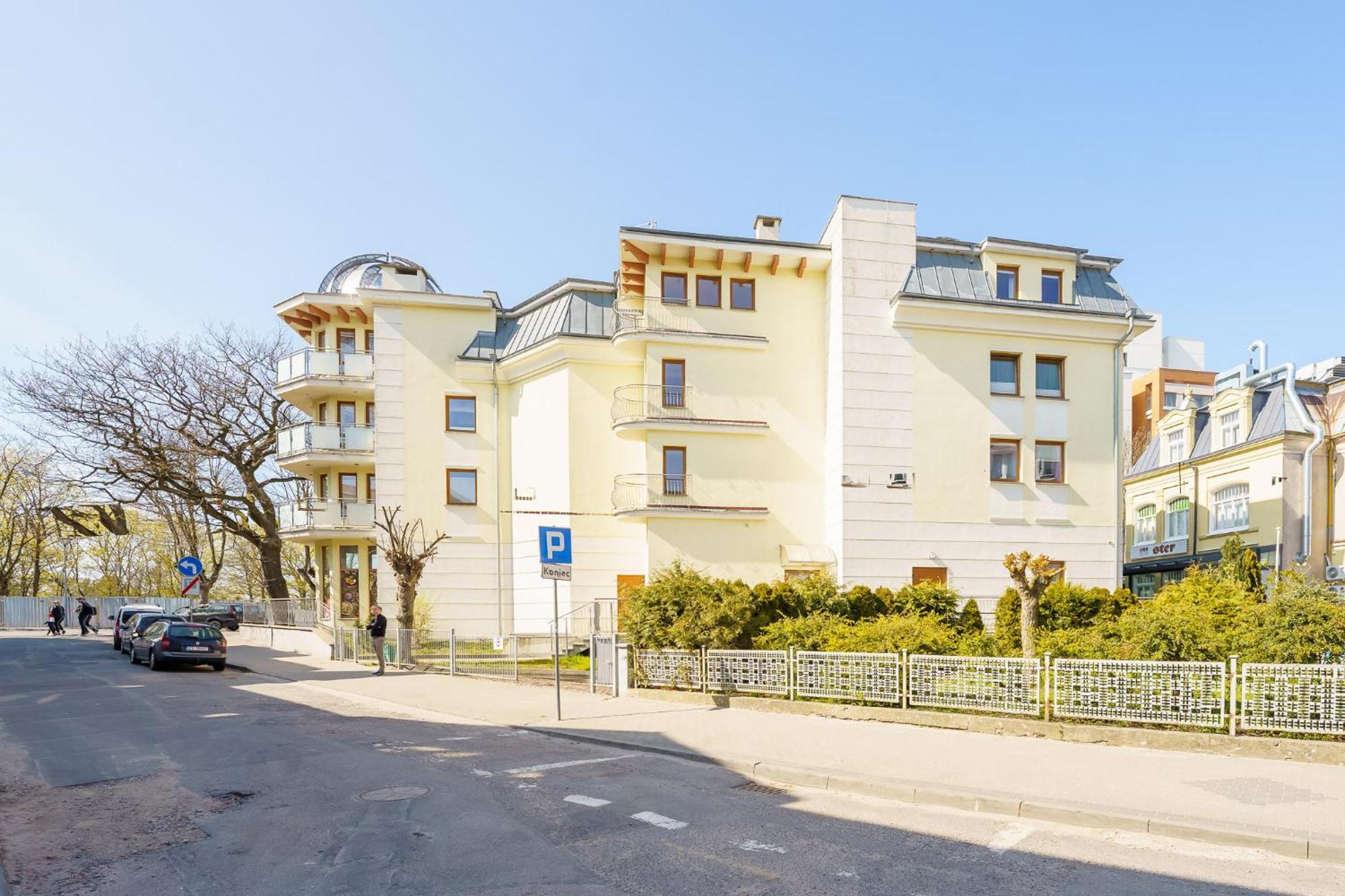 Seaside Apartment With Parking & Ac - 150 M To The Beach By Noclegi Renters Miedzyzdroje Εξωτερικό φωτογραφία
